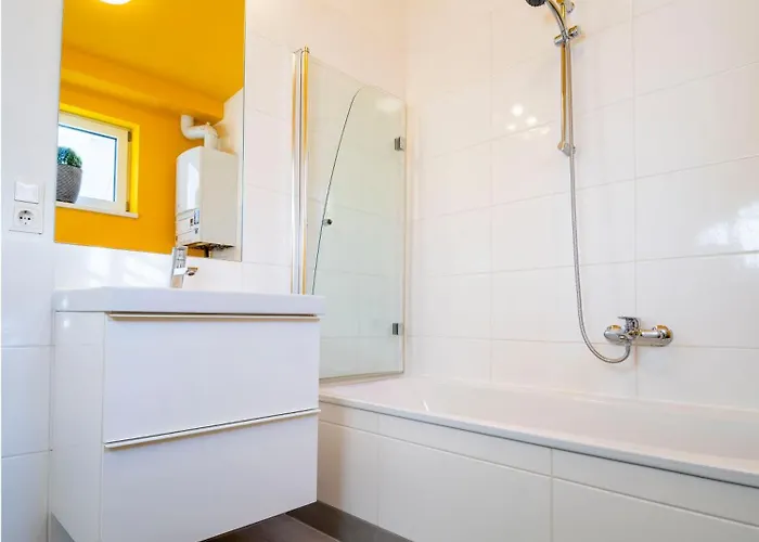 Premium Duplex 2br For 6 With Balcony Near Museums Metro U3 U2 Apartamento *